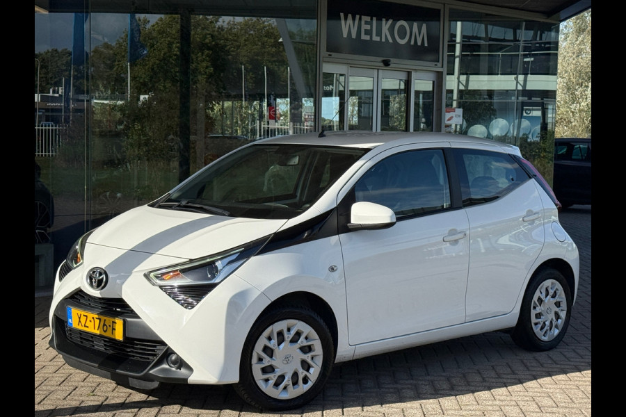 Toyota Aygo 1.0 VVT-i x-play Navi|Camera|Carplay