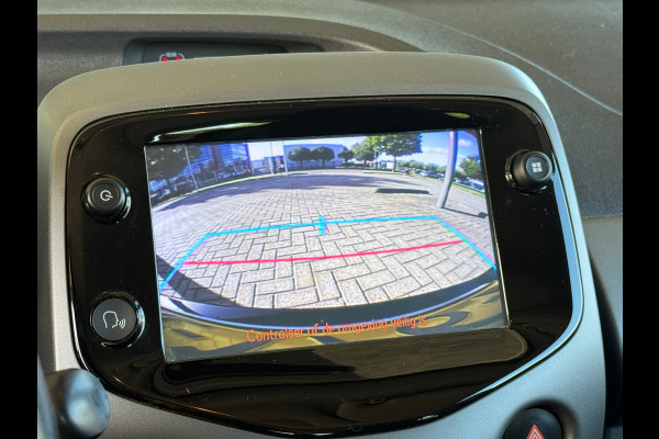 Toyota Aygo 1.0 VVT-i x-play Navi|Camera|Carplay