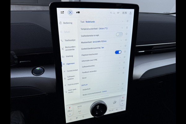 Ford Mustang Mach-E Extended RWD 98 kWh | SOH 93.5% | Camera | Stoel/Stuurverw. | Apple Carplay