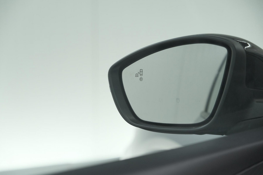Peugeot 208 PureTech 100 Allure | 360 Camera | Adaptieve Cruise Control | Dodehoekdetectie