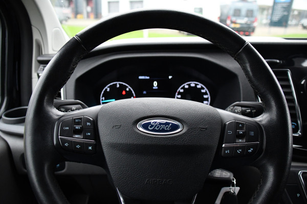 Ford Transit Custom 300 2.0 TDCI L2H1 Black Edition DC Limited Camera, Cruise, Carplay, Automaat, LED, Multimedia, Sensoren, 170PK, UNIEK! Ford Transit Custom 300 2.0 TDCI L2H1 Black Edition DC Limited Camera, Cruise, Carplay, Automaat, LED, Multimedia, Sensoren, 170PK, UNIEK!
