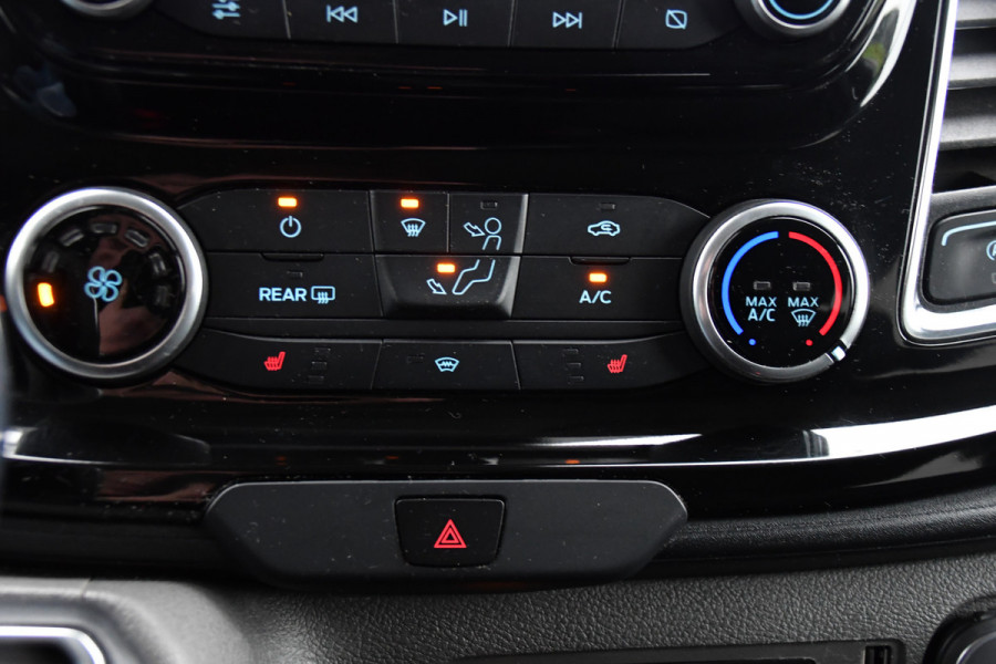 Ford Transit Custom 300 2.0 TDCI L2H1 Black Edition DC Limited Camera, Cruise, Carplay, Automaat, LED, Multimedia, Sensoren, 170PK, UNIEK! Ford Transit Custom 300 2.0 TDCI L2H1 Black Edition DC Limited Camera, Cruise, Carplay, Automaat, LED, Multimedia, Sensoren, 170PK, UNIEK!