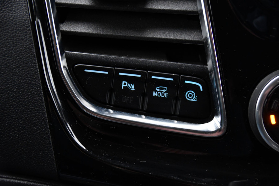 Ford Transit Custom 300 2.0 TDCI L2H1 Black Edition DC Limited Camera, Cruise, Carplay, Automaat, LED, Multimedia, Sensoren, 170PK, UNIEK! Ford Transit Custom 300 2.0 TDCI L2H1 Black Edition DC Limited Camera, Cruise, Carplay, Automaat, LED, Multimedia, Sensoren, 170PK, UNIEK!