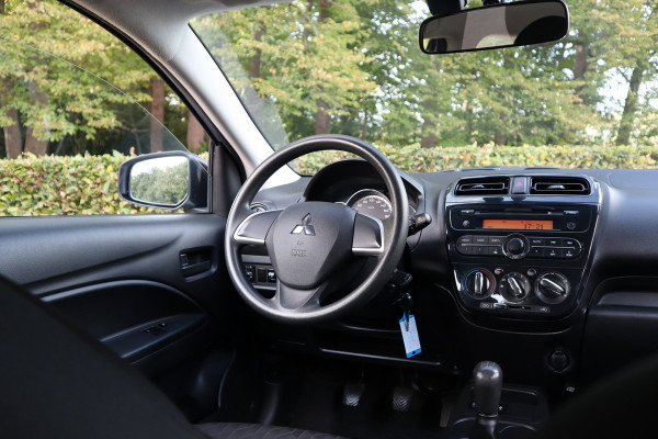 Mitsubishi Space Star 1.0 Cool+ | 5drs. | Airco |