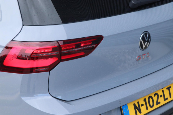 Volkswagen Golf 2.0 TSI GTI | PANO - HUD - IQ.LIGHT - HARMAN KARDON - VOL!