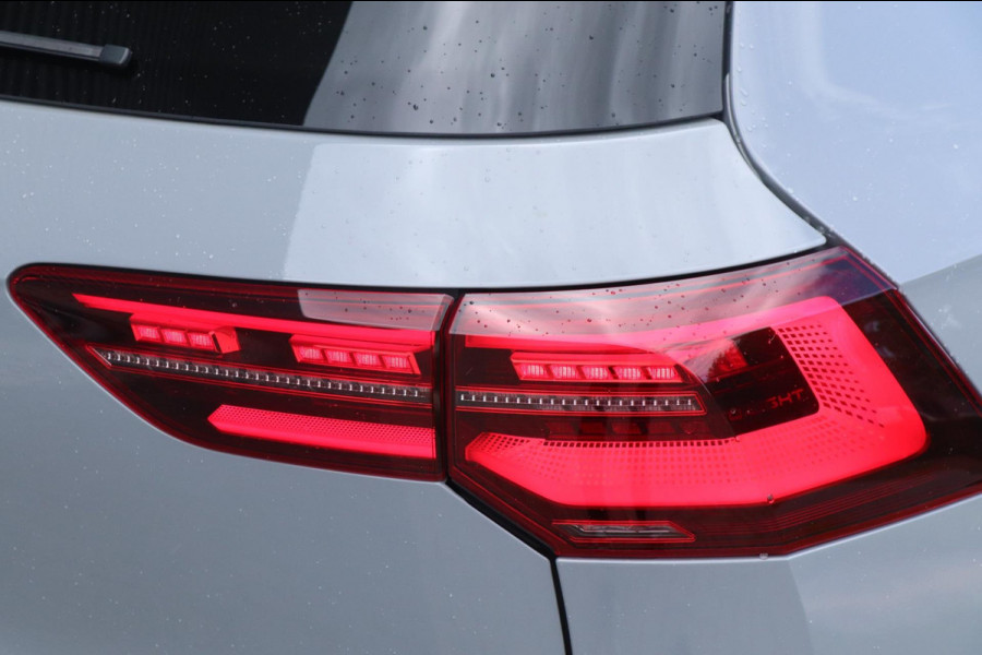 Volkswagen Golf 2.0 TSI GTI | PANO - HUD - IQ.LIGHT - HARMAN KARDON - VOL!