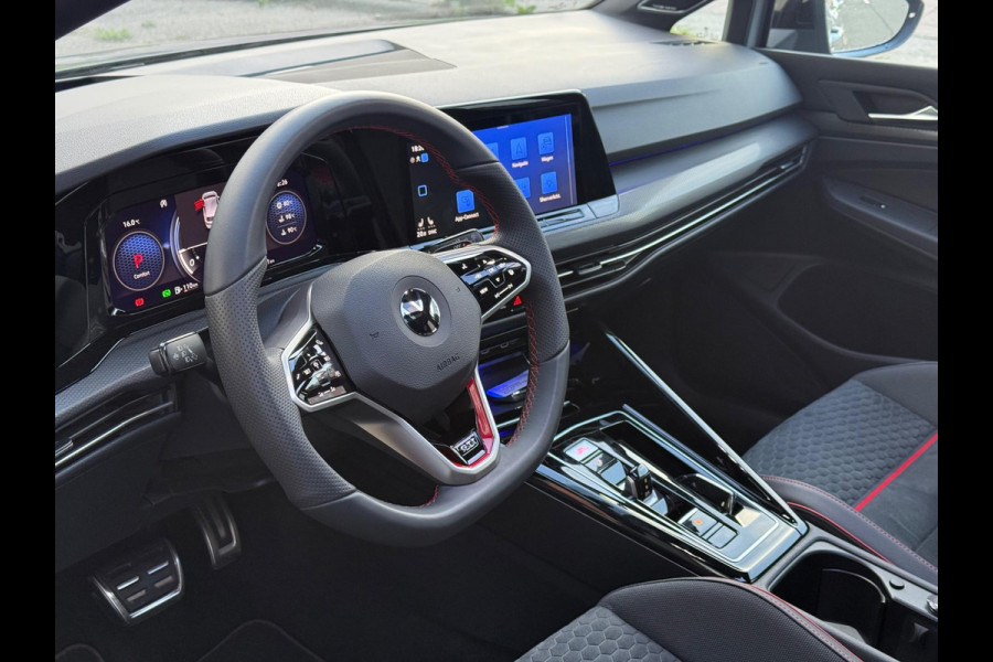 Volkswagen Golf 2.0 TSI GTI Clubsport I Pano I IQ I HUD I Keyless