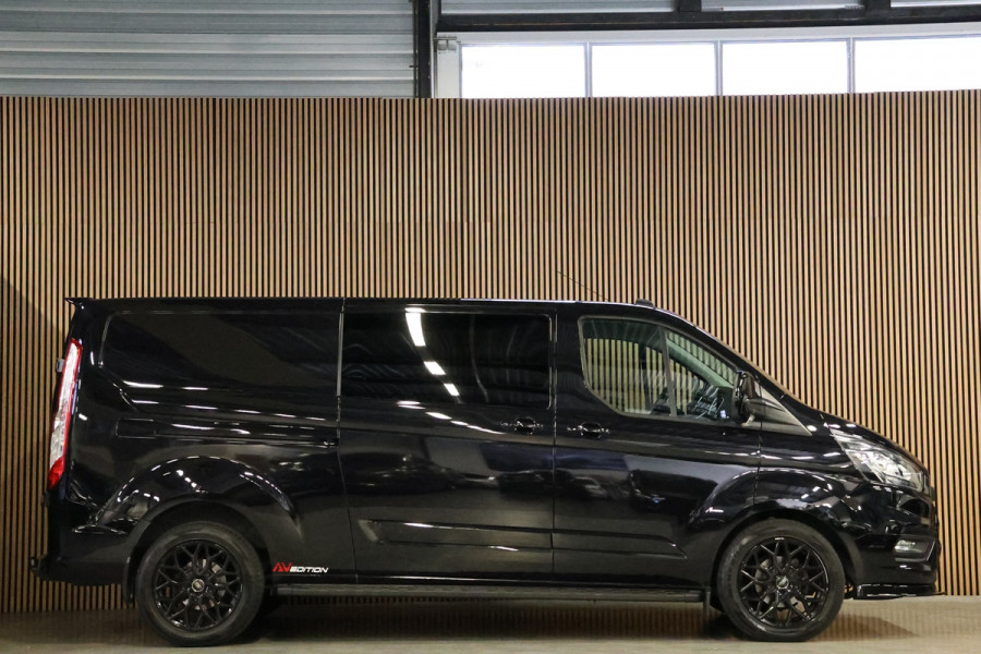 Ford Transit Custom 300 2.0 TDCI L2H1 170 PK Limited DC | CarPlay | Camera | Navigatie | L+R Schuifdeur | BLIS | Stoelverwarming | Trekhaak | DAB | PDC V+A | MF Stuur | Dubbel Cabine | 5-Zitter | Nieuwe APK | Dealer onderhouden