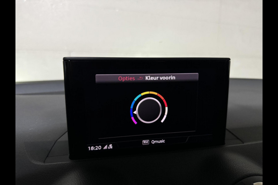Audi Q2 30 TFSI S-Line Black Edition DSG Navi Cruise Sfeer NAP Audi Q2 30 TFSI S-Line Black Edition DSG Navi Cruise Sfeer NAP