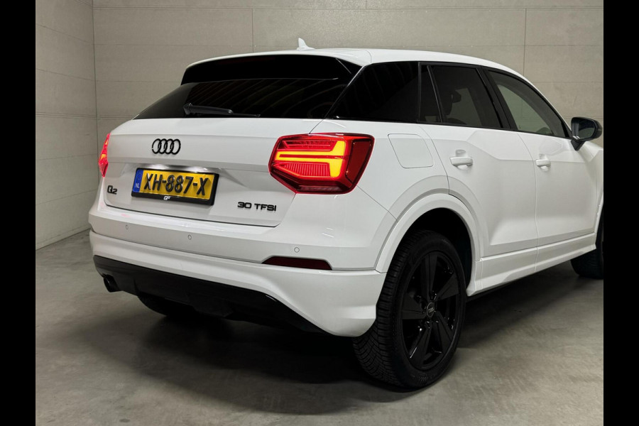 Audi Q2 30 TFSI S-Line Black Edition DSG Navi Cruise Sfeer NAP Audi Q2 30 TFSI S-Line Black Edition DSG Navi Cruise Sfeer NAP