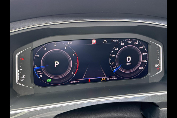 Volkswagen Tiguan 1.5 TSI R-line Automaat | Panoramadak | LED verlichting | Adaptieve cruise control | Black style | Adaptief demping systeem | St