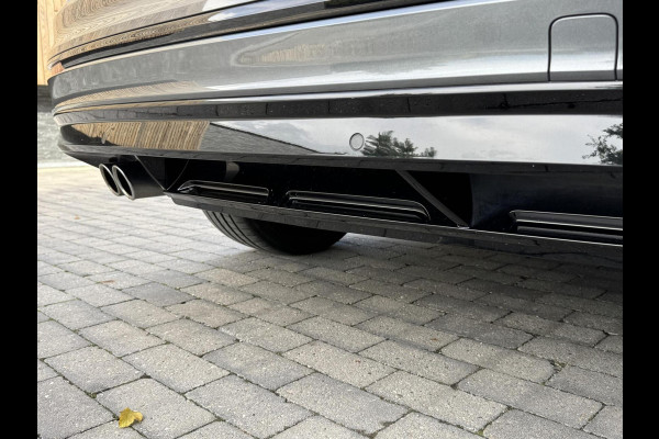 Volkswagen Tiguan 1.5 TSI R-line Automaat | Panoramadak | LED verlichting | Adaptieve cruise control | Black style | Adaptief demping systeem | St