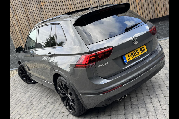 Volkswagen Tiguan 1.5 TSI R-line Automaat | Panoramadak | LED verlichting | Adaptieve cruise control | Black style | Adaptief demping systeem | St