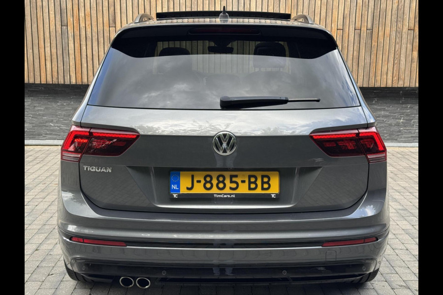 Volkswagen Tiguan 1.5 TSI R-line Automaat | Panoramadak | LED verlichting | Adaptieve cruise control | Black style | Adaptief demping systeem | St