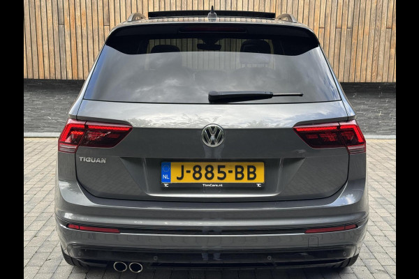 Volkswagen Tiguan 1.5 TSI R-line Automaat | Panoramadak | LED verlichting | Adaptieve cruise control | Black style | Adaptief demping systeem | St