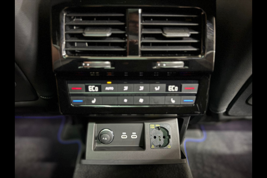 Volkswagen Touareg 3.0 TSi eHybrid R-Line 4MOTION Pano I Leder | Led Matrix | 21" | Bomvol !!