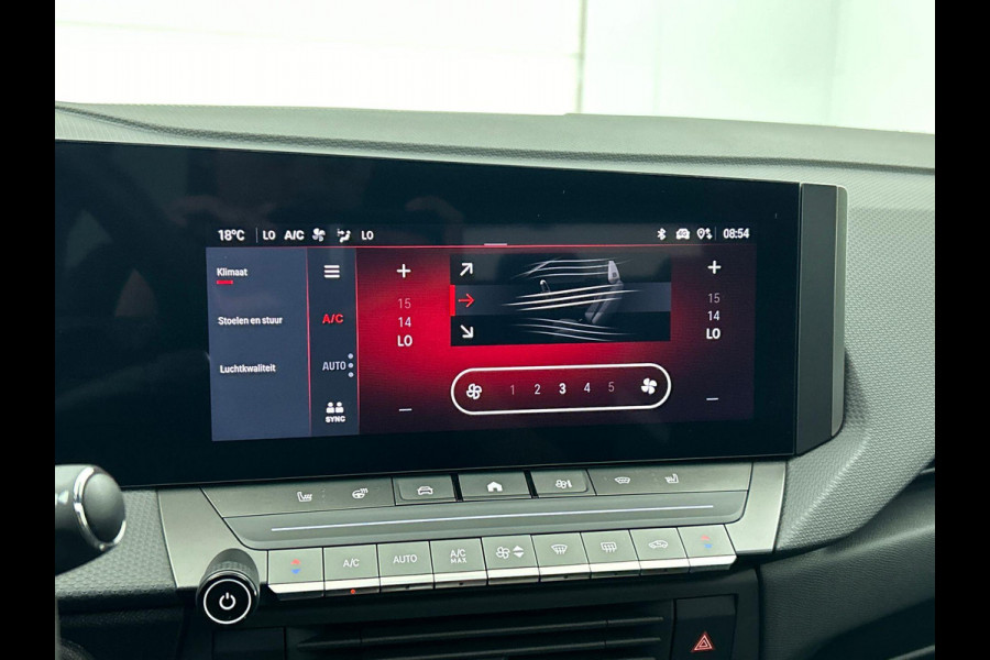 Opel Astra 1.2 Turbo Ultimate Automaat | Panorama schuif/kanteldak | Apple Carplay / Andoid Auto | Leder | Navigatie | Stoel/stuur verwarming | 360 camera | LED |
