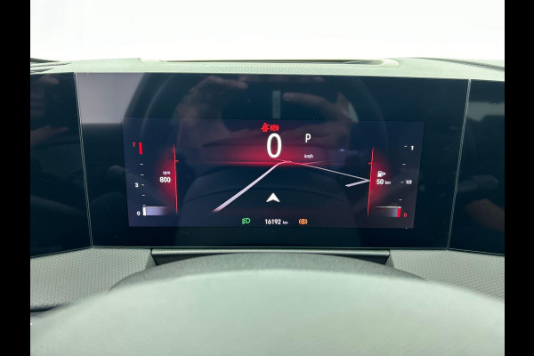 Opel Astra 1.2 Turbo Ultimate Automaat | Panorama schuif/kanteldak | Apple Carplay / Andoid Auto | Leder | Navigatie | Stoel/stuur verwarming | 360 camera | LED |