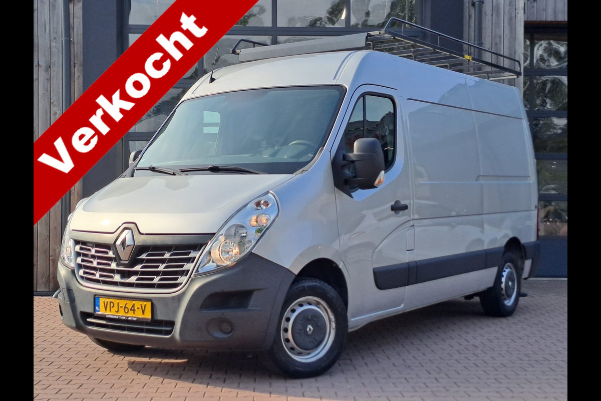 Renault Master T35 2.3 dCi L2H2 | Airco | Navi | Imperiaal | Betimmering | Trekhaak - opstap |