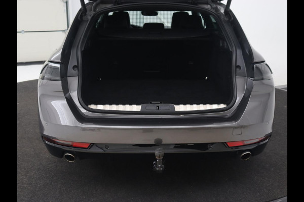 Peugeot 508 1.6 HYbrid 225 GT | Trekhaak | Stoelverwarming | Adaptive cruise | Carplay | Sfeerverlichting | Half leder | Navigatie | Camera | Keyess | PHEV | Plug In