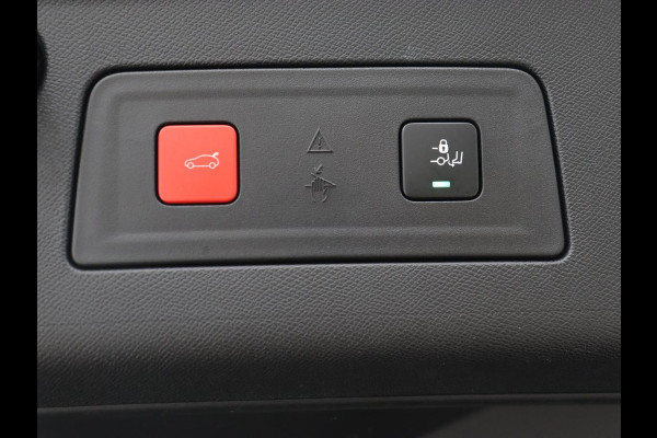 Peugeot 508 1.6 HYbrid 225 GT | Trekhaak | Stoelverwarming | Adaptive cruise | Carplay | Sfeerverlichting | Half leder | Navigatie | Camera | Keyess | PHEV | Plug In