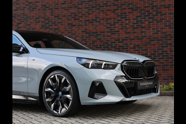 BMW 5 Serie Touring 550e xDrive | Brooklyn - M Sport Pro