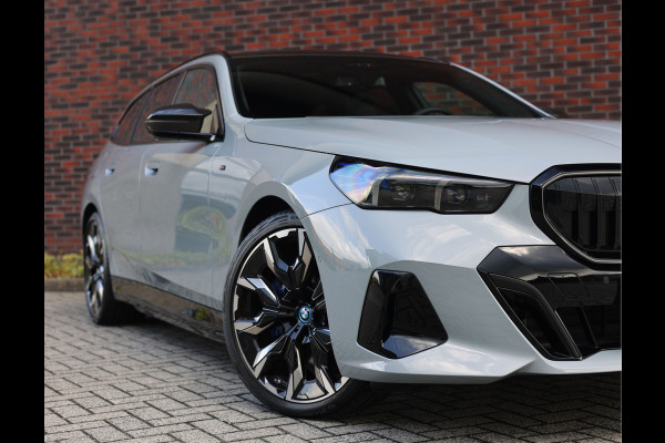 BMW 5 Serie Touring 550e xDrive | Brooklyn - M Sport Pro