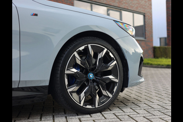 BMW 5 Serie Touring 550e xDrive | Brooklyn - M Sport Pro