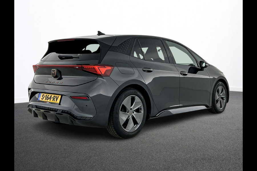 CUPRA Born Essential 62 kWh Airco ECC Navi Carplay Adaptive Cruise Control Ambient Light PDC VA + Camera