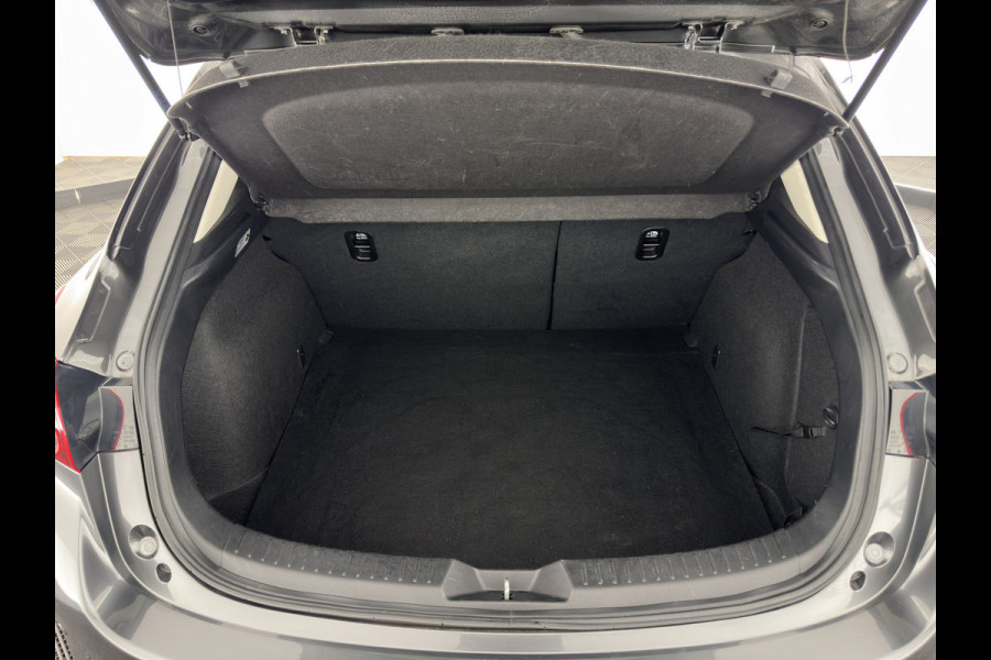 Mazda 3 2.0 SkyActiv-G 120 GT-M (INCL-BTW) *LUXURY-LEATHER | FULL-LED | ADAPTIVE-CRUISE | BLIND-SPOT |  BOSE-SOUND | CAMERA | KEYLESS | DAB+ | HEATED-SPORTSEATS | NAVI-FULLMAP | HEAD-UP | PRIVACY-GLASS | LANE-ASSIST | 18''A