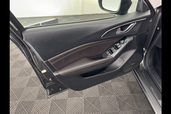 Mazda 3 2.0 SkyActiv-G 120 GT-M (INCL-BTW) *LUXURY-LEATHER | FULL-LED | ADAPTIVE-CRUISE | BLIND-SPOT |  BOSE-SOUND | CAMERA | KEYLESS | DAB+ | HEATED-SPORTSEATS | NAVI-FULLMAP | HEAD-UP | PRIVACY-GLASS | LANE-ASSIST | 18''A