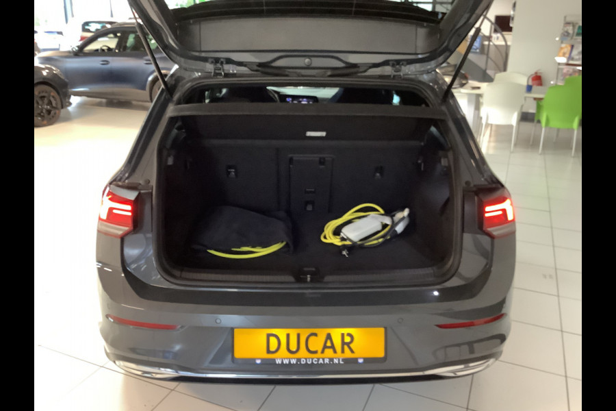 Volkswagen Golf 1.4 eHybrid GTE camera