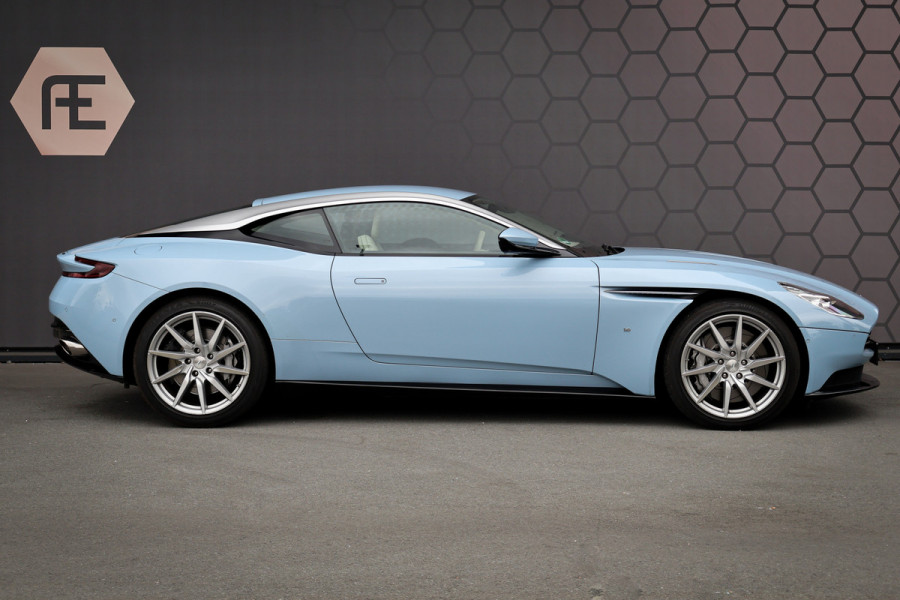 Aston Martin DB11 5.2 V12 STOELVERWARMING & VERKOELING | ELEKTRISCHE STOELEN | DEALER ONDERHOUDEN |