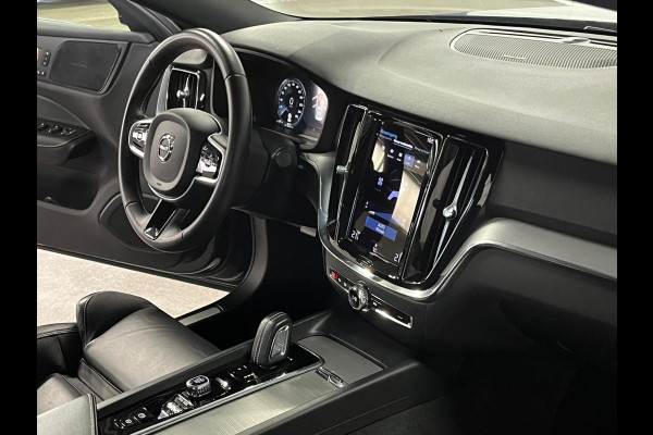Volvo S60 2.0 B3 R-design | Open dak | Adaptive cruise control | Harman/Kardon | Memory | 360 graden Camera
