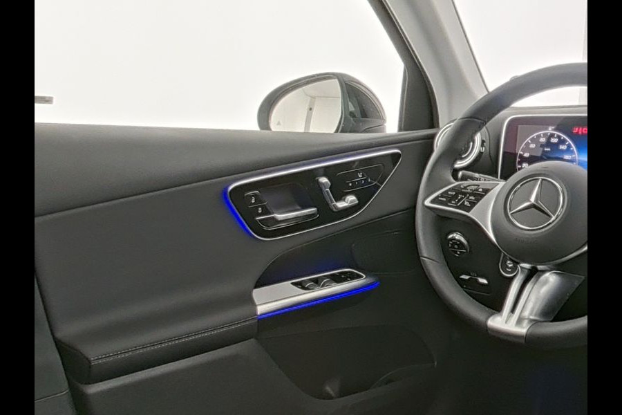 Mercedes-Benz GLC 300 e 4MATIC Plug-In Hybride Alarm KLasse 3 | Distronic | Trekhaak | Digital Koplampen | Stuur en Stoelverwarming. Inclusief 24 maanden MB Certified garantie voor Europa.