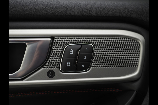 Ford Explorer 3.0 V6 EcoBoost PHEV ST-Line 7P | Panoramadak | Trekhaak | B&O | 360 | Keyless | Adaptive Cruise | Carplay
