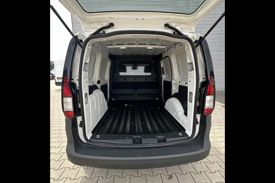 Volkswagen Caddy Cargo 1.5 TSI Trend Nieuw 6000km!! Volkswagen Caddy Cargo 1.5 TSI Trend Nieuw 6000km!!