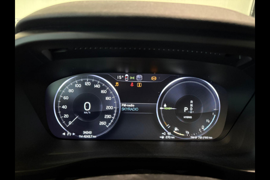 Volvo XC40 T4 Aut. Plug-in Hybrid Core Bright Parkeercamera 211pk