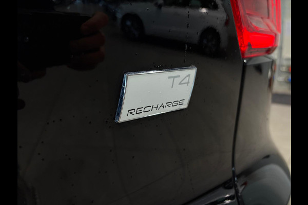 Volvo XC40 T4 Aut. Plug-in Hybrid Core Bright Parkeercamera 211pk