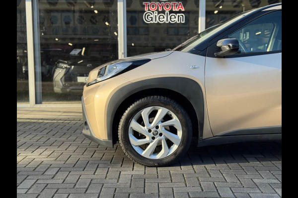 Toyota Aygo X 1.0 VVT-i Automaat Pulse Bi-Tone | Trekhaak, Lichtmetalen velgen, Privacy glass, Parkeercamera, Apple CarPlay/Android auto