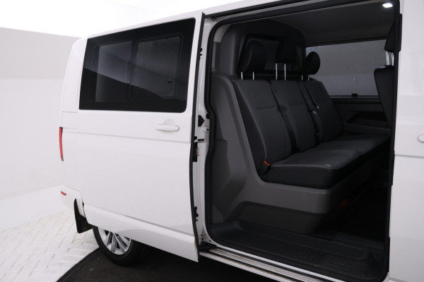 Volkswagen Transporter 2.0 TDI L1H1 26 Volleder, Dubbel cabine, Navigatie Volkswagen Transporter 2.0 TDI L1H1 26 Volleder, Dubbel cabine, Navigatie