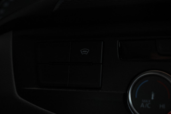 Volkswagen Transporter 2.0 TDI L1H1 26 Volleder, Dubbel cabine, Navigatie Volkswagen Transporter 2.0 TDI L1H1 26 Volleder, Dubbel cabine, Navigatie