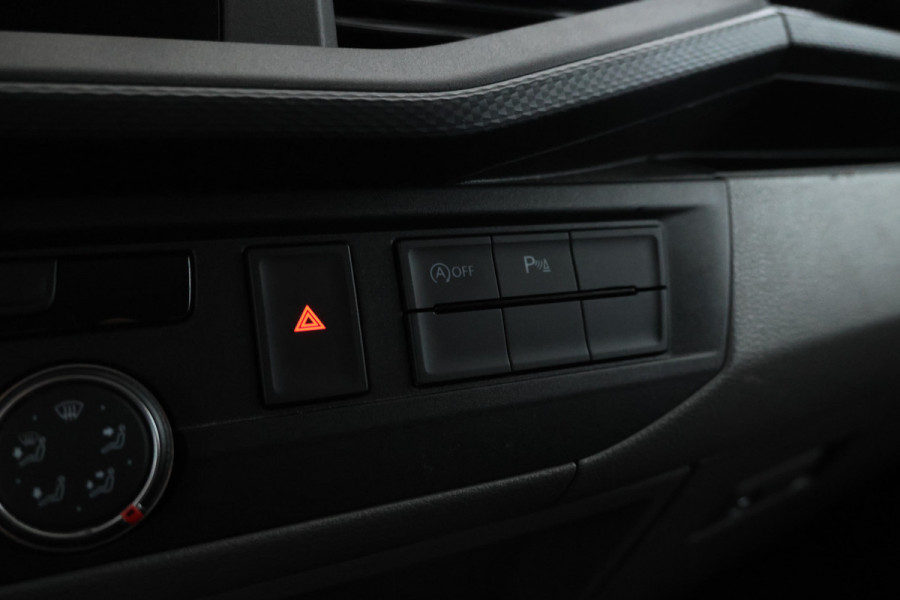 Volkswagen Transporter 2.0 TDI L1H1 26 Volleder, Dubbel cabine, Navigatie Volkswagen Transporter 2.0 TDI L1H1 26 Volleder, Dubbel cabine, Navigatie