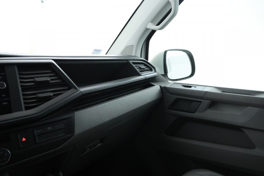 Volkswagen Transporter 2.0 TDI L1H1 26 Volleder, Dubbel cabine, Navigatie Volkswagen Transporter 2.0 TDI L1H1 26 Volleder, Dubbel cabine, Navigatie