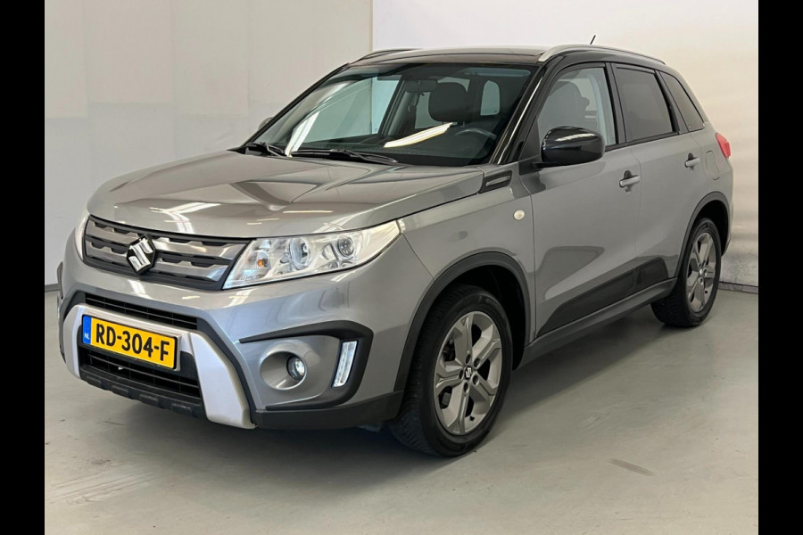 Suzuki Vitara 1.6 Exclusive / NL-auto / Navi / Trekhaak / Stoelverwarming