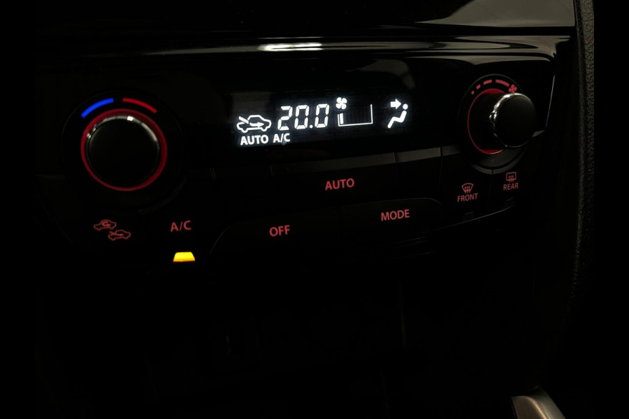 Suzuki Vitara 1.6 Exclusive / NL-auto / Navi / Trekhaak / Stoelverwarming