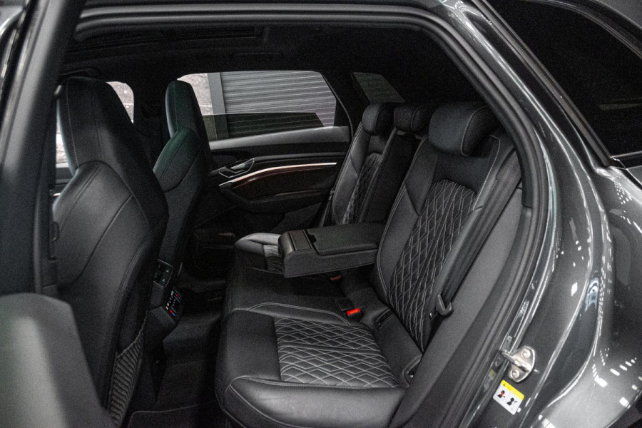 Audi e-tron S quattro 95 kWh *Bang & Olufsen / Panorama / Surround-View / Memory / ACC*