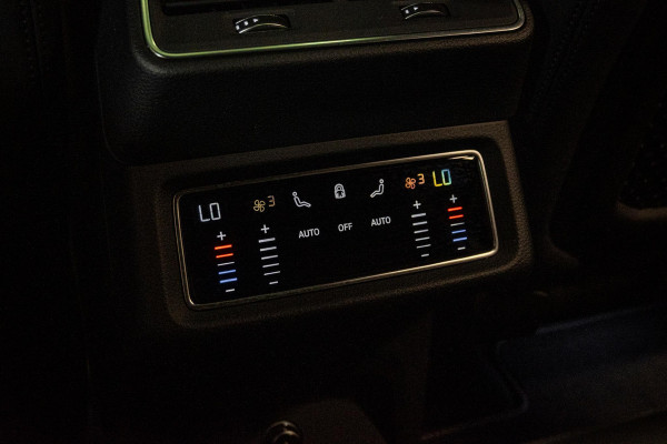Audi e-tron S quattro 95 kWh *Bang & Olufsen / Panorama / Surround-View / Memory / ACC*