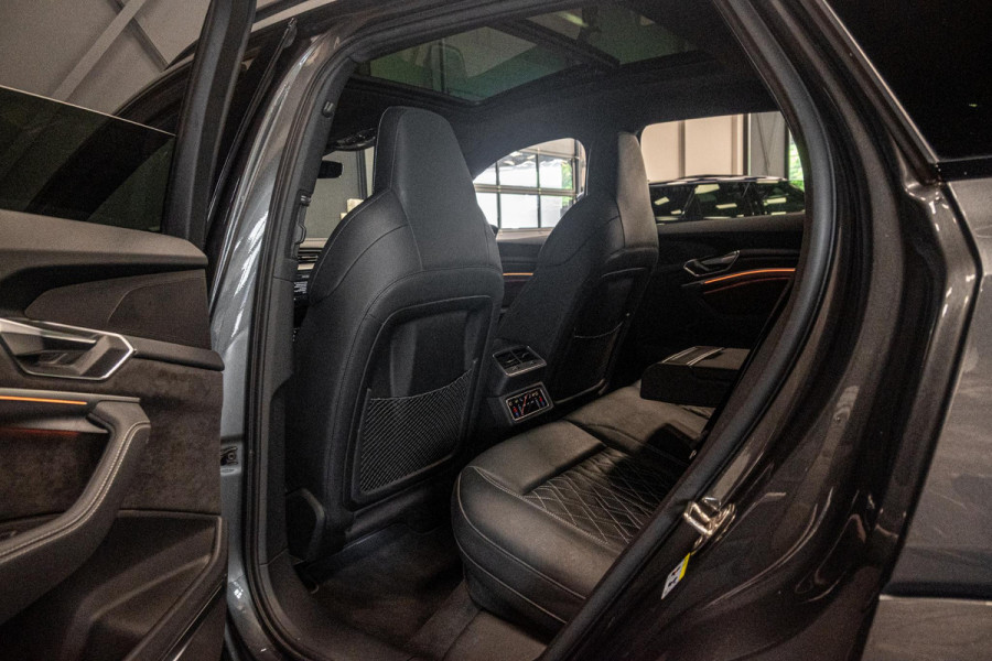 Audi e-tron S quattro 95 kWh *Bang & Olufsen / Panorama / Surround-View / Memory / ACC*