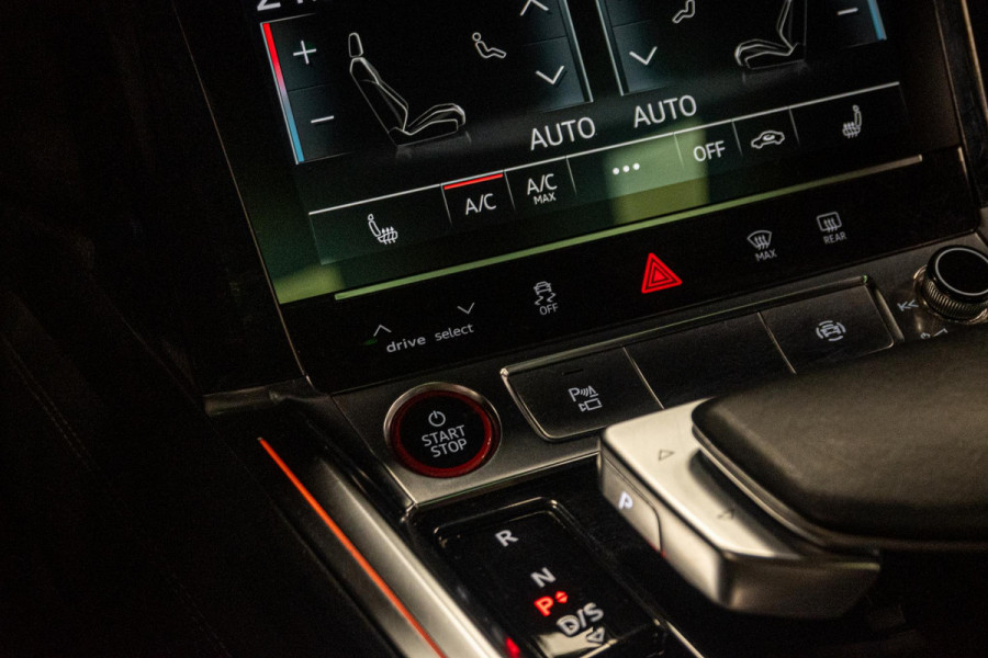 Audi e-tron S quattro 95 kWh *Bang & Olufsen / Panorama / Surround-View / Memory / ACC*